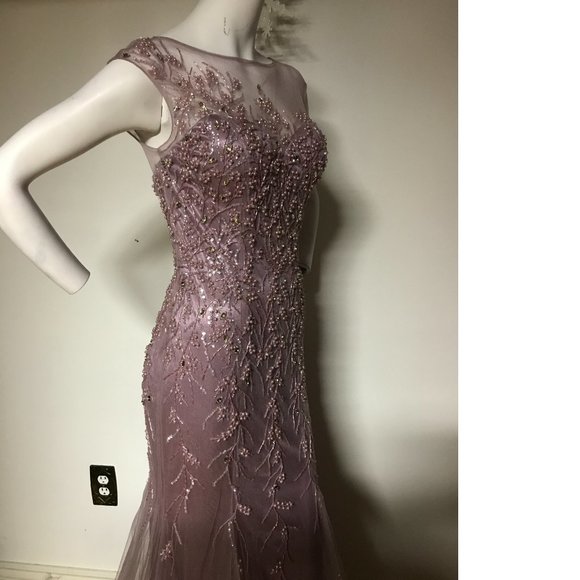 Le Chateau formal wedding bridesmaid gown dress embellished floral beaded tulle - Picture 12 of 13